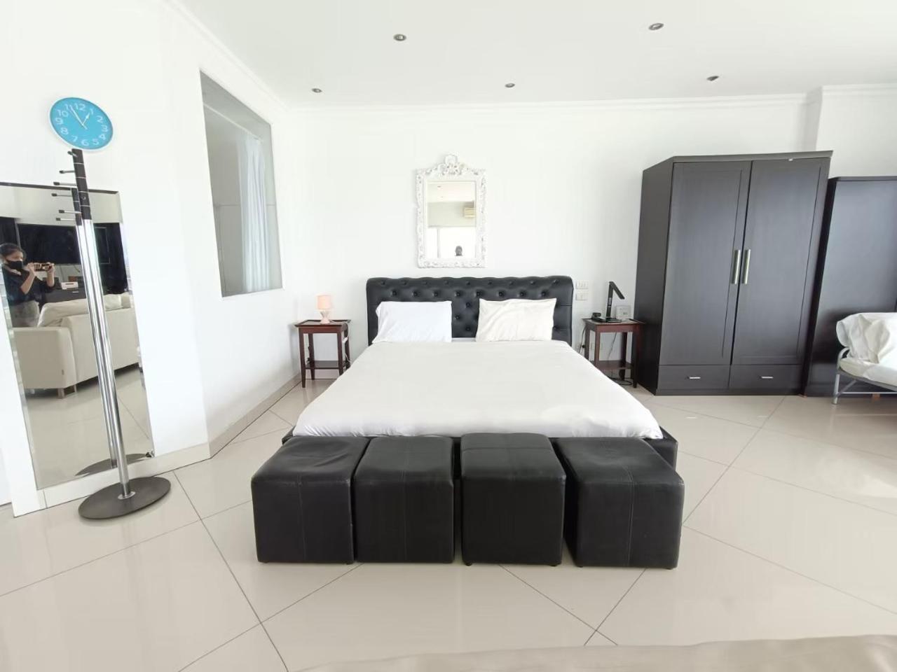 View Talay 6 By Honey Appartement