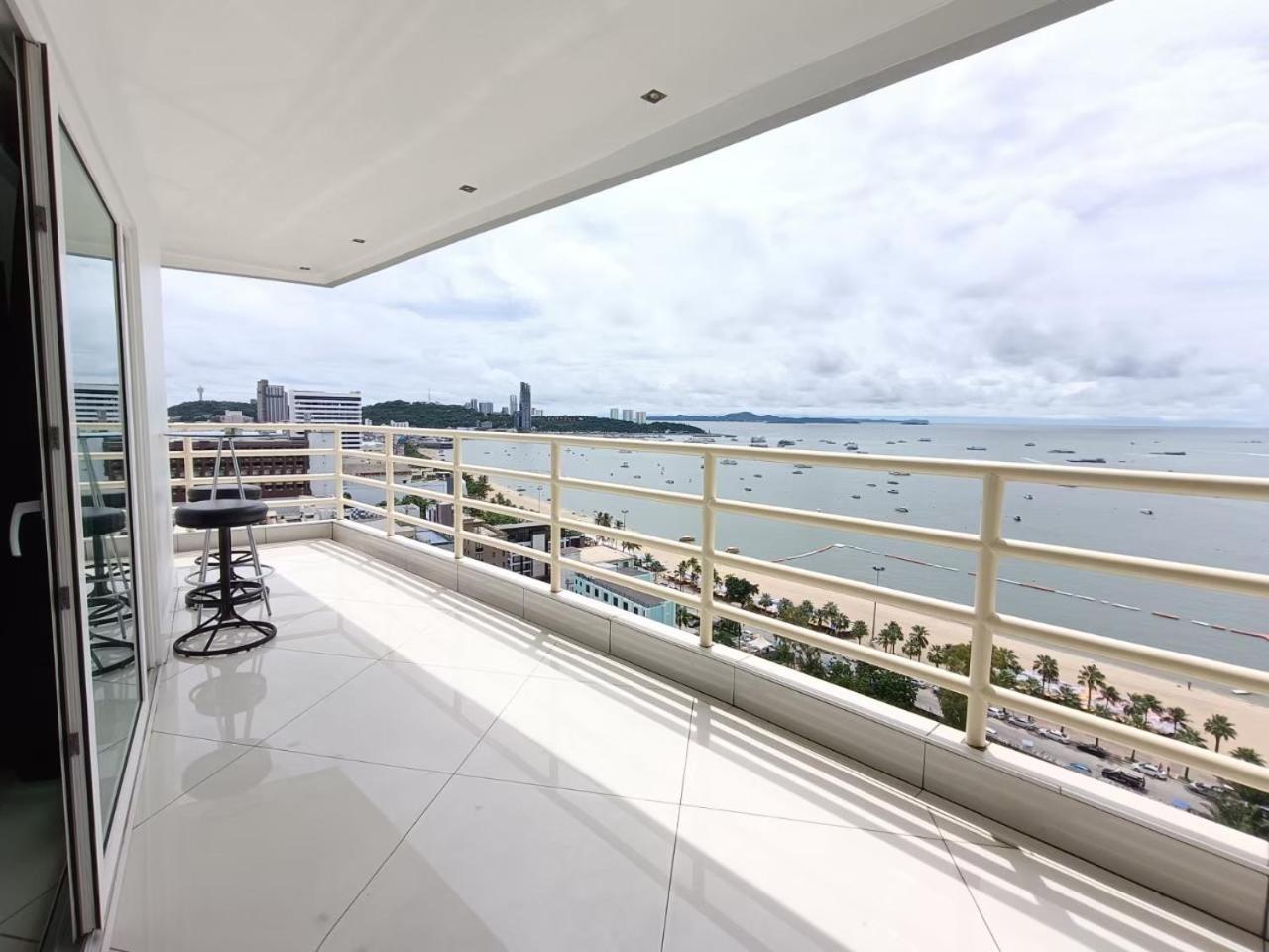 View Talay 6 By Honey Appartement Pattaya